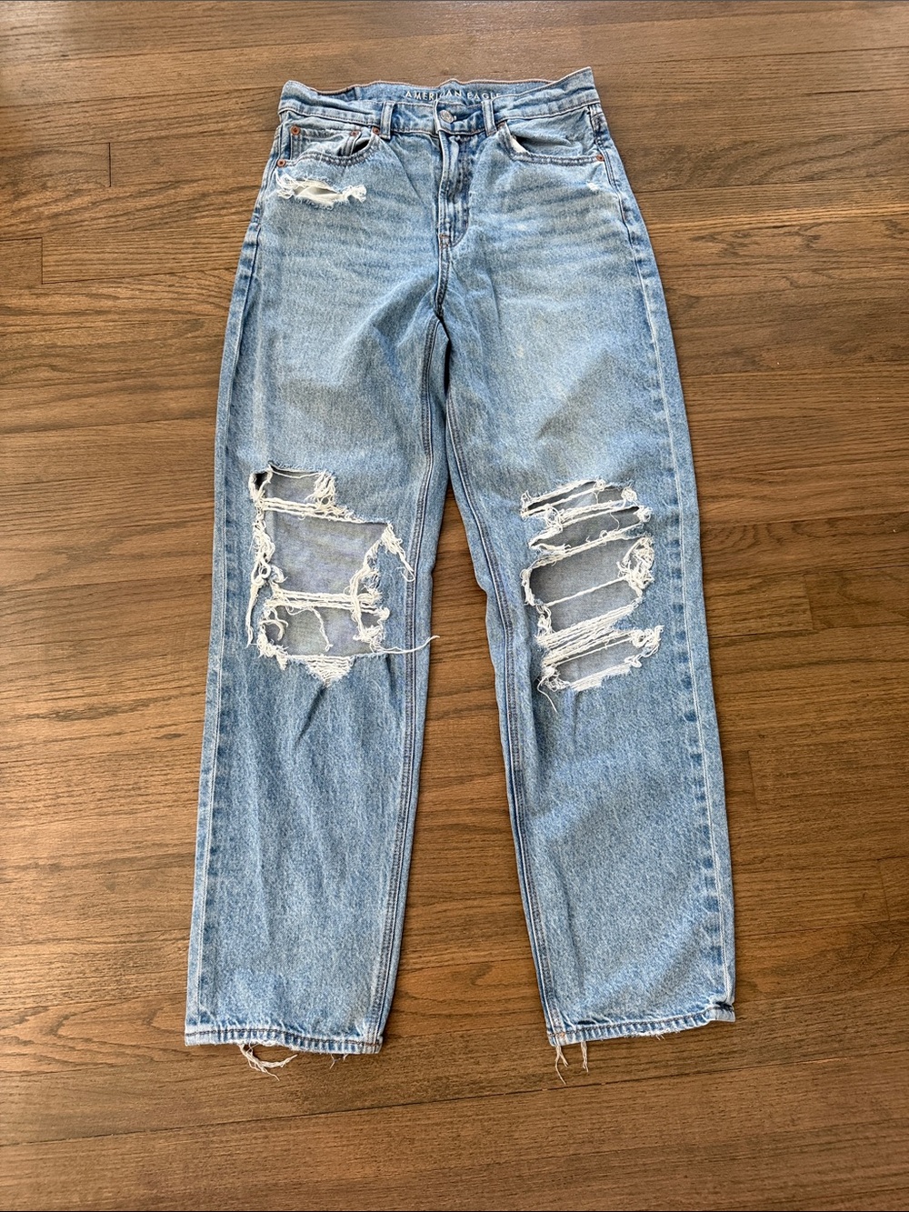 American Eagle Outfitters Light Blue Distressed Straight Leg Jeans